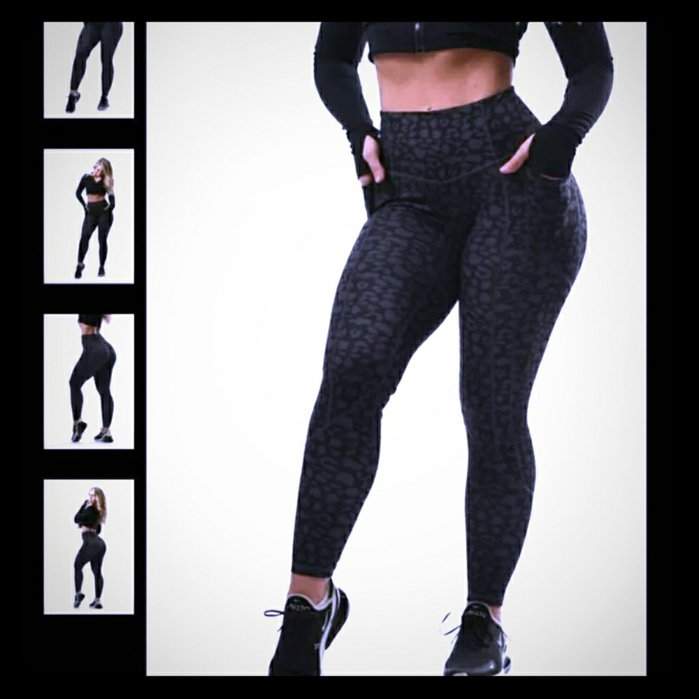 Till you collapse heart booty leggings